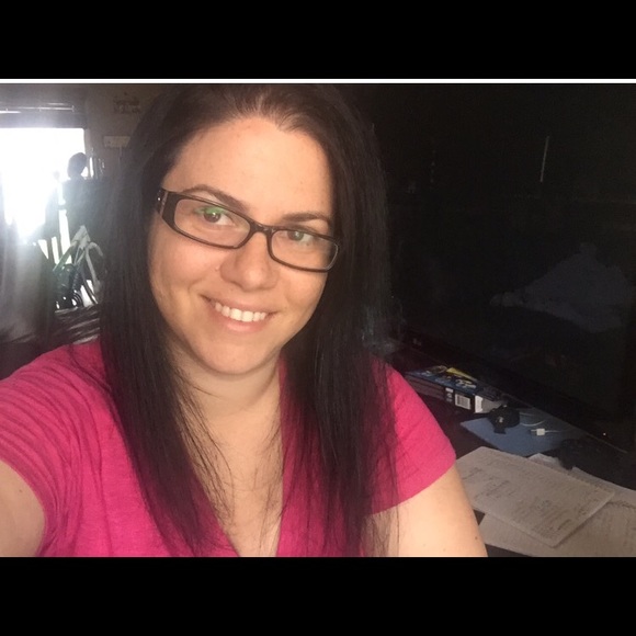 Meet your Posher, Brenda - Picture 1 of 1